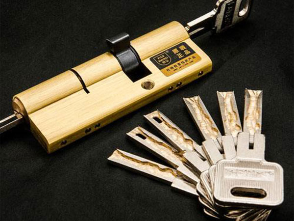 临桂24小时上门开锁公司